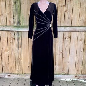 Tadashi Vintage Chocolate Velvet Formal Gown EUC